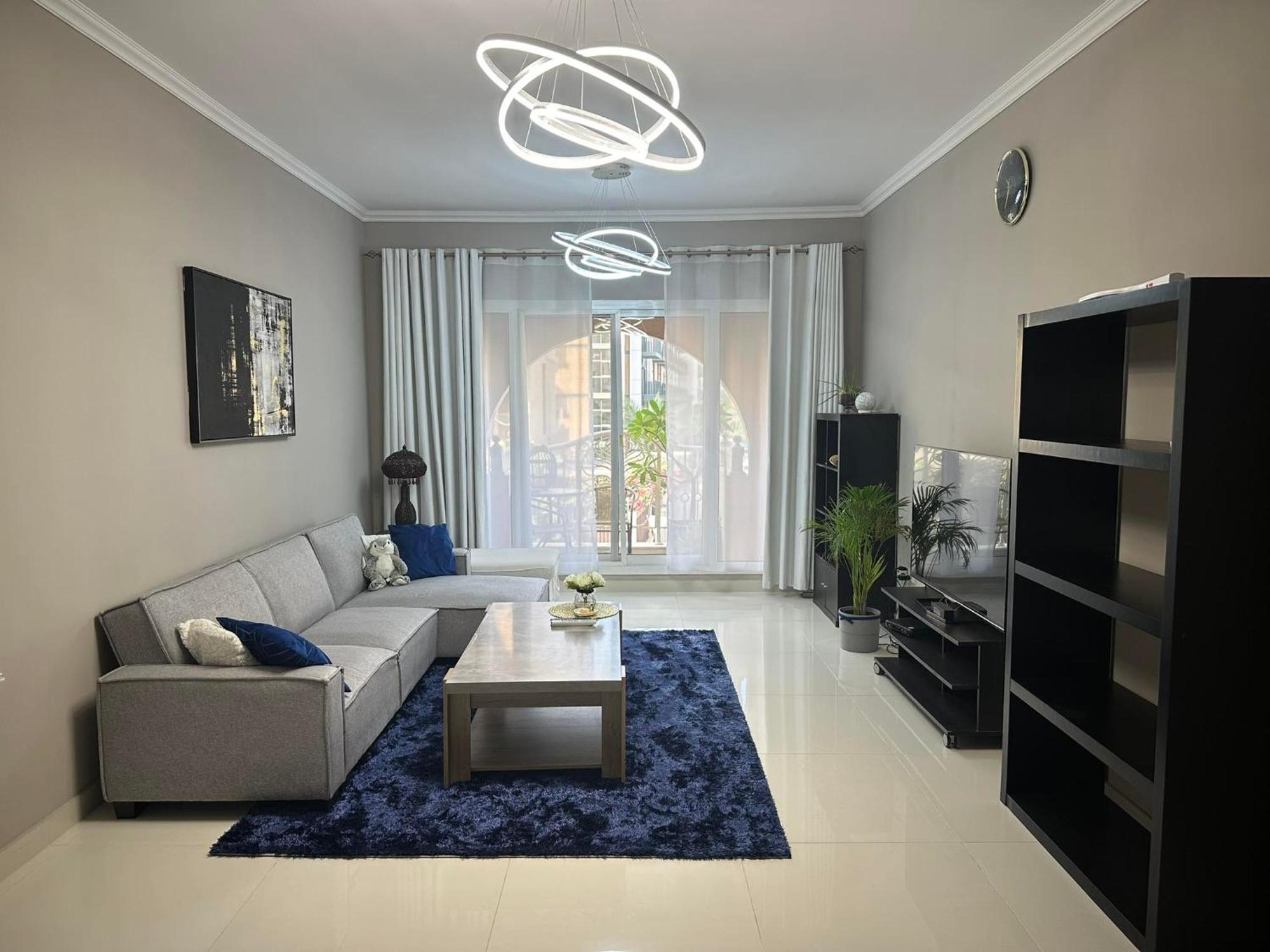 Spacious JVC Apartment: Family-Friendly with Pool & Wellness Amenities Dubai Exterior photo