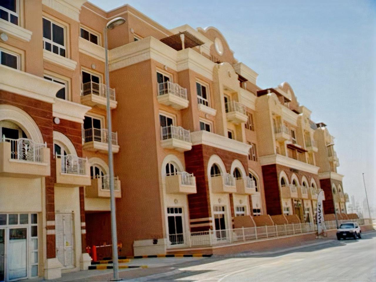Spacious JVC Apartment: Family-Friendly with Pool & Wellness Amenities Dubai Exterior photo